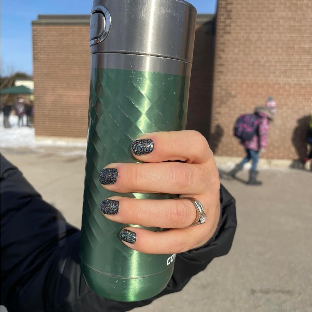 So-Ho-over it Color Street 100%dry nail polish ⭐️